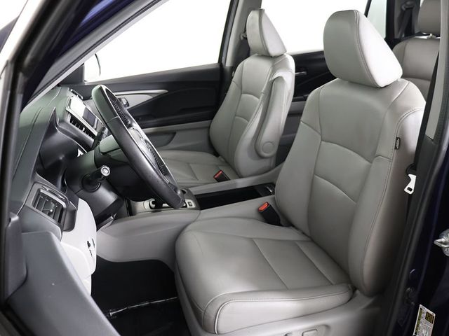 2017 Honda Pilot EX-L AWD - 23082315 - 25