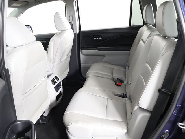 2017 Honda Pilot EX-L AWD - 23082315 - 30