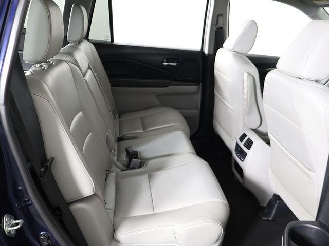 2017 Honda Pilot EX-L AWD - 23082315 - 31