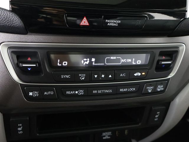 2017 Honda Pilot EX-L AWD - 23082315 - 44