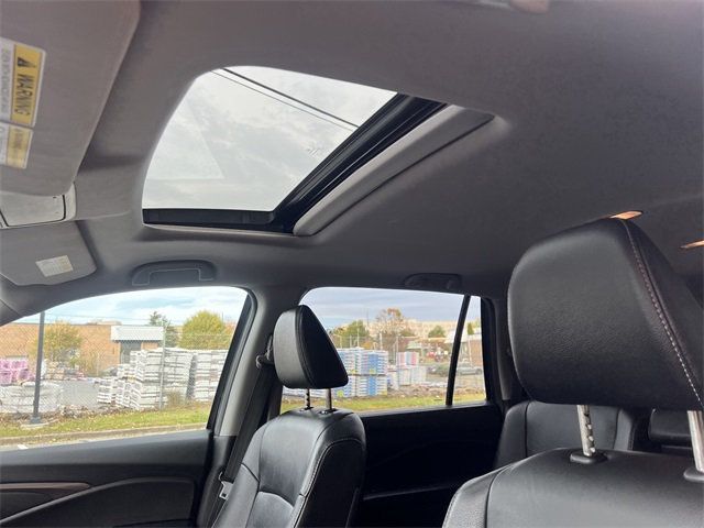 2017 Honda Pilot EX-L w/Navigation AWD - 22947290 - 11