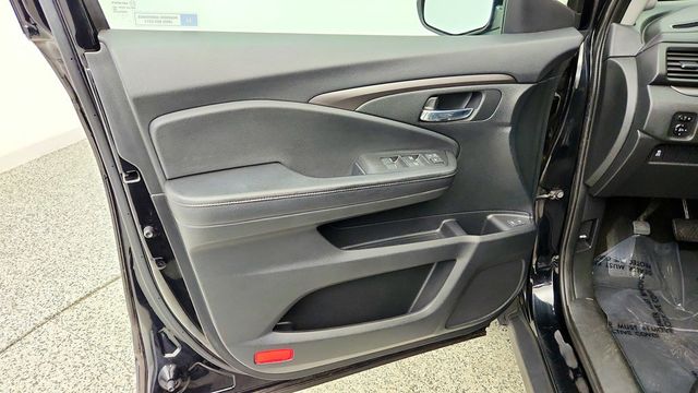 2017 Honda Pilot EX-L w/Navigation AWD - 23089276 - 10