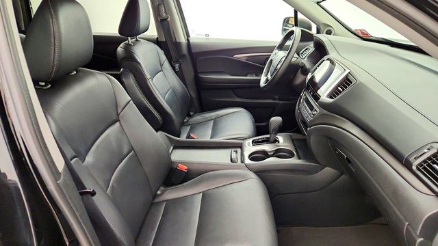 2017 Honda Pilot EX-L w/Navigation AWD - 23089276 - 24