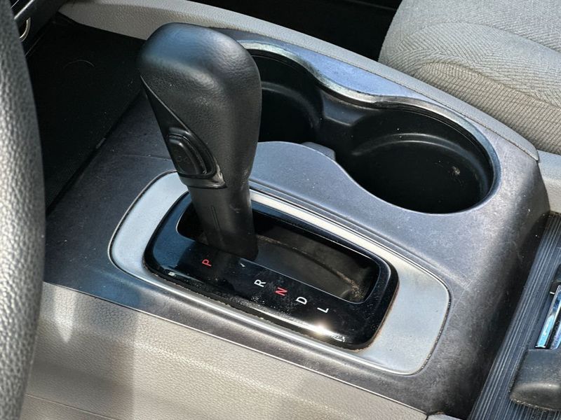2017 Honda Pilot LX 2WD - 23042833 - 17