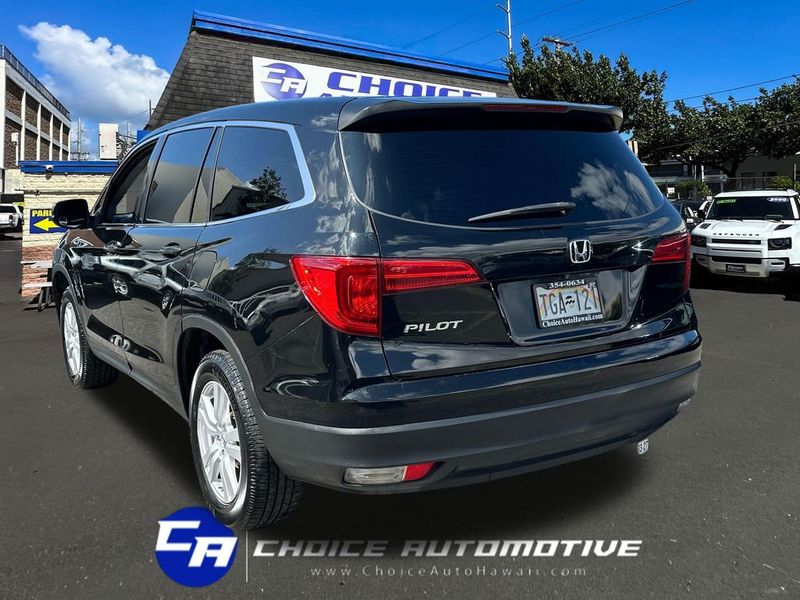2017 Honda Pilot LX 2WD - 23042833 - 4