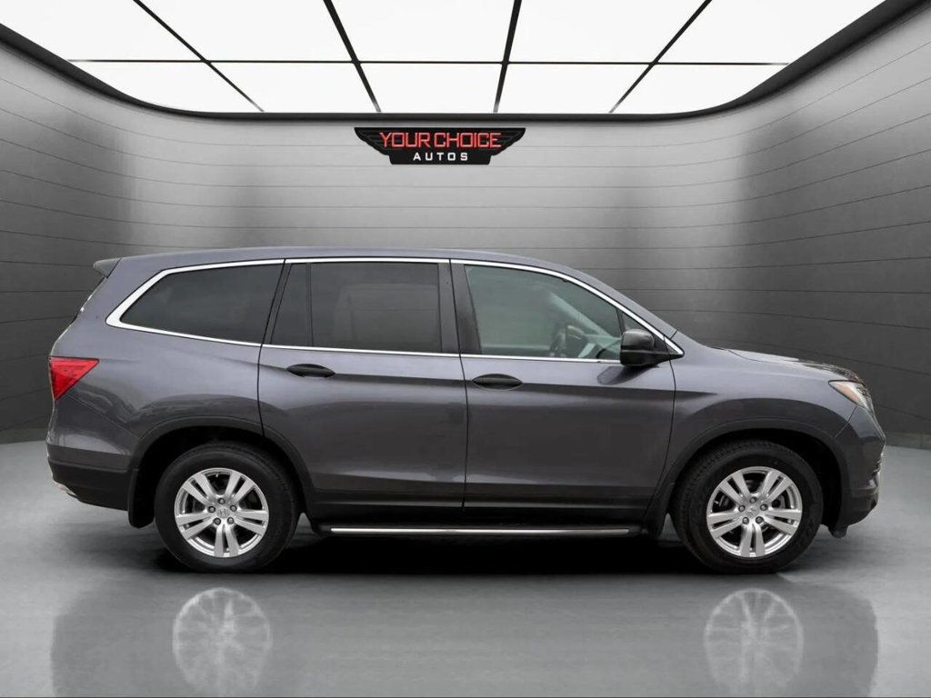2017 Honda Pilot LX 2WD - 22931358 - 2