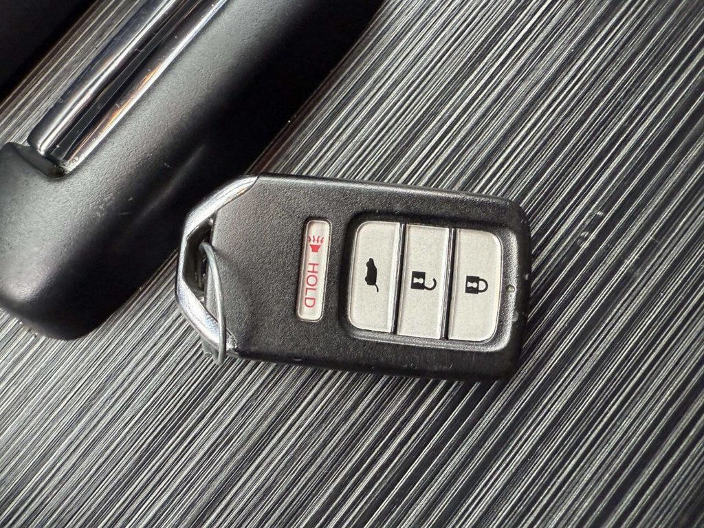 2017 Honda Pilot LX 2WD - 22931358 - 30