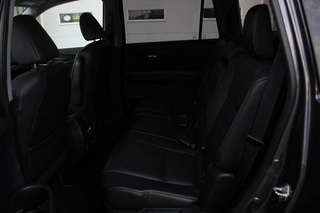 2017 Honda Pilot ONE OWNER AWD TOURING W/ REAR DVD, NAVIGATION - 22947058 - 29