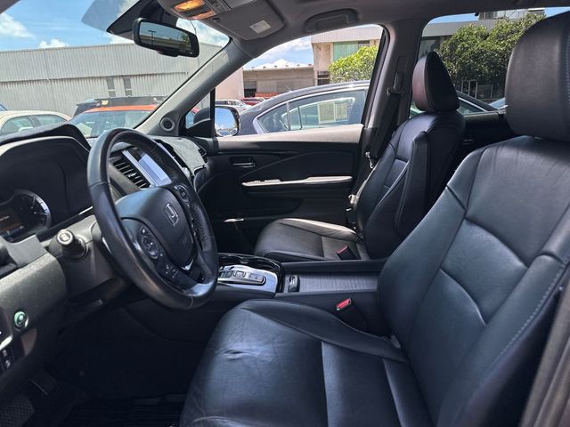 2017 Honda Pilot Touring 2WD - 23051435 - 11