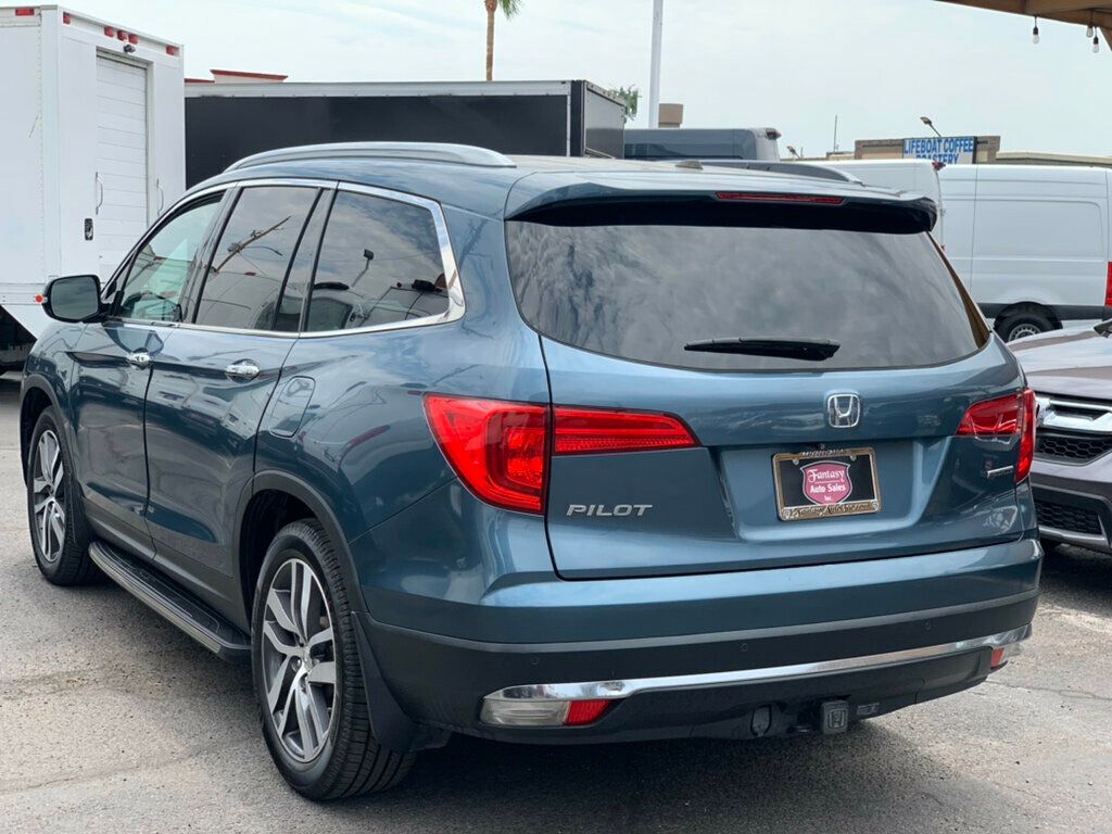 2017 Honda Pilot Touring photo 12
