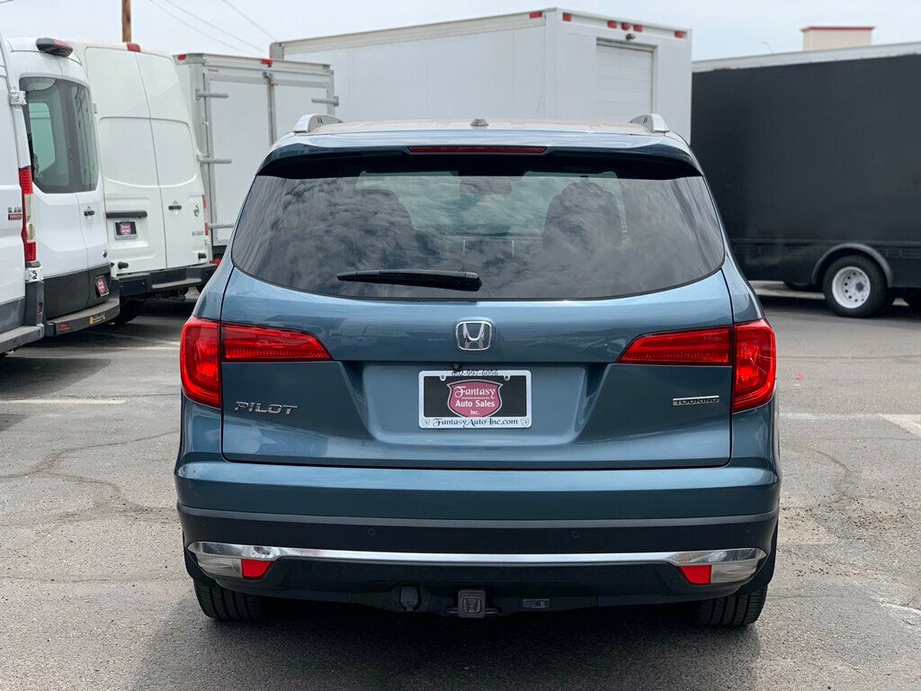 2017 Honda Pilot Touring photo 13
