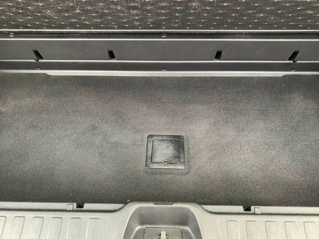 2017 Honda Pilot Touring photo 46