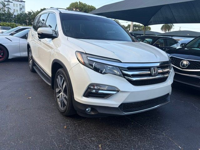 2017 Honda Pilot Touring 2WD - 23053839 - 1