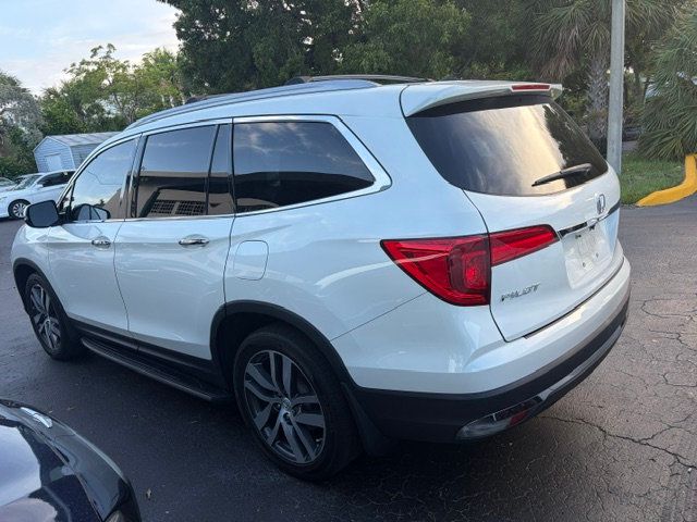 2017 Honda Pilot Touring 2WD - 23053839 - 4