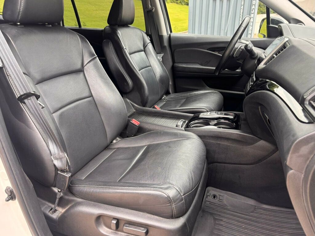 2017 Honda Pilot Touring 2WD - 23062119 - 11