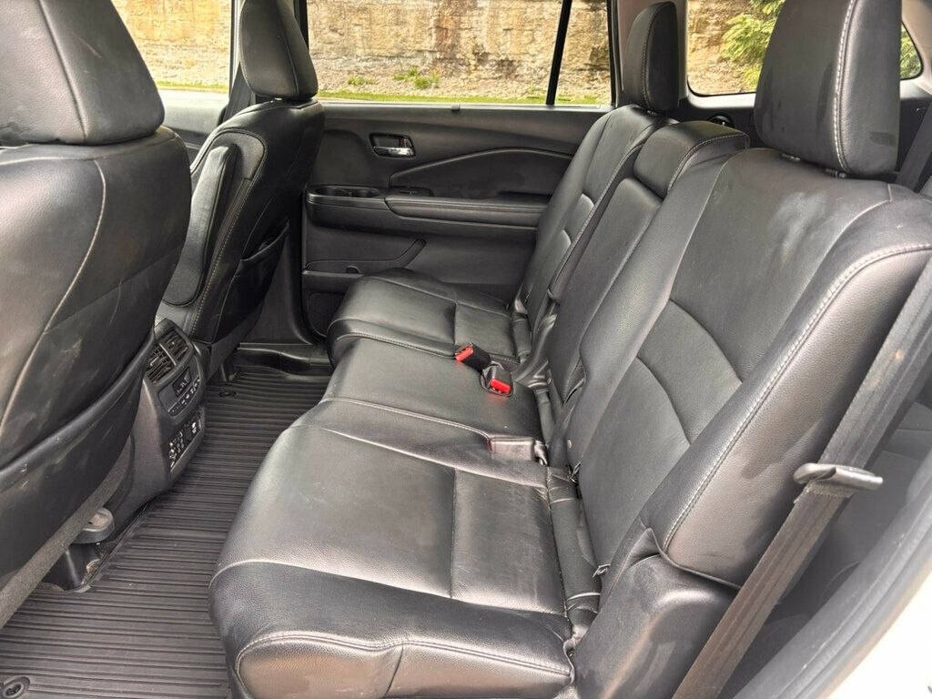 2017 Honda Pilot Touring 2WD - 23062119 - 14