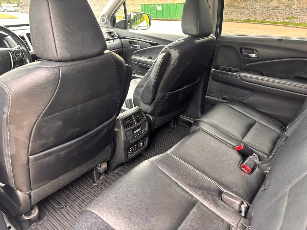 2017 Honda Pilot Touring 2WD - 23062119 - 15