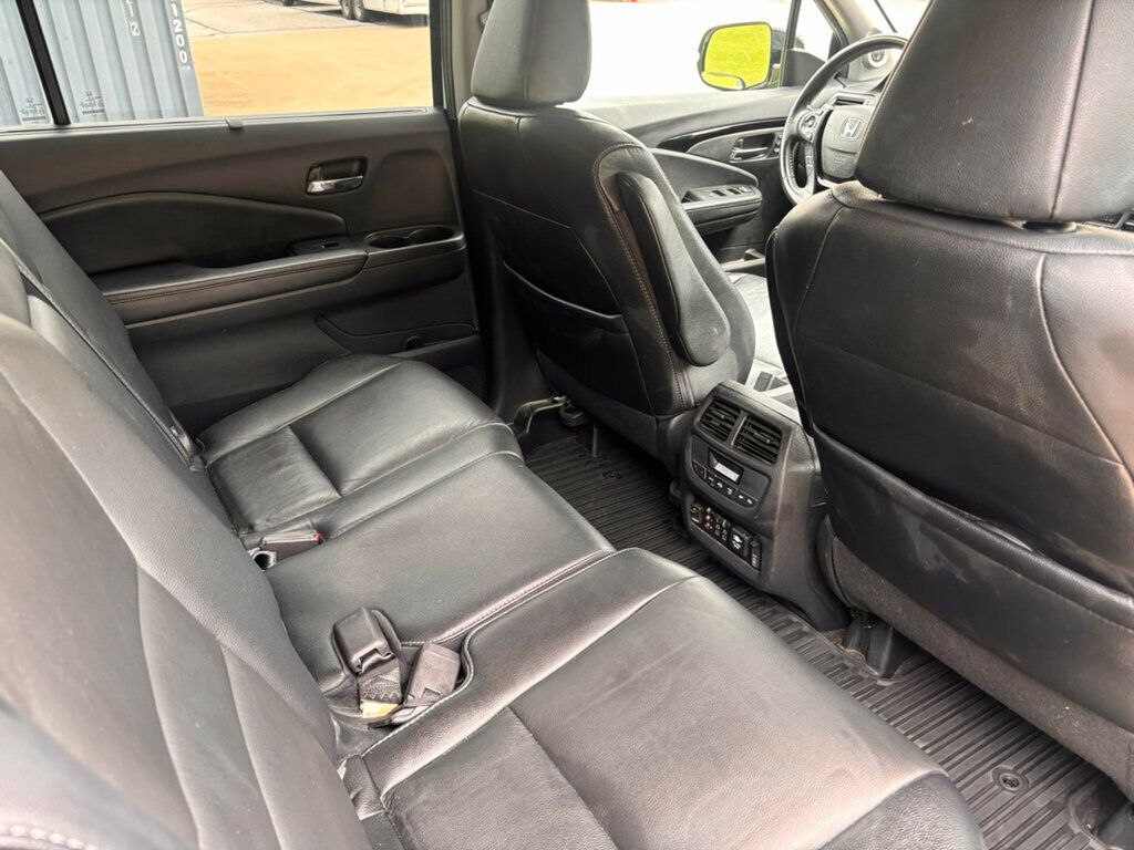 2017 Honda Pilot Touring 2WD - 23062119 - 18
