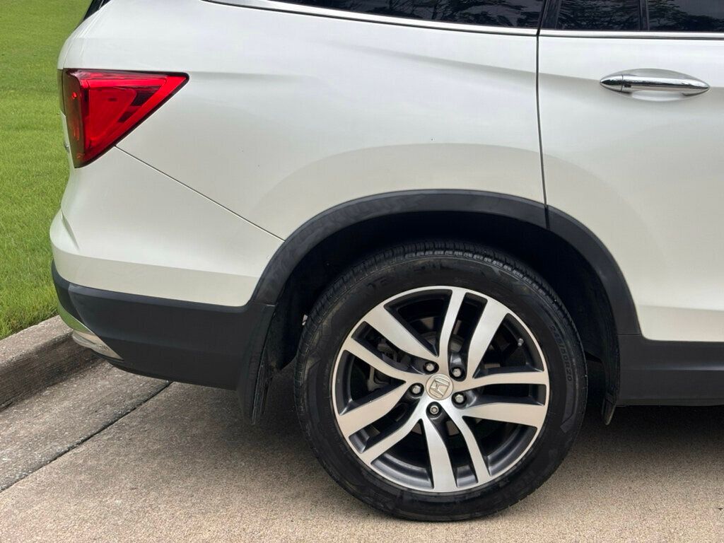 2017 Honda Pilot Touring 2WD - 23062119 - 45
