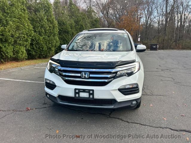 2017 Honda Pilot Touring AWD - 22945443 - 1