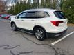 2017 Honda Pilot Touring AWD - 22945443 - 4