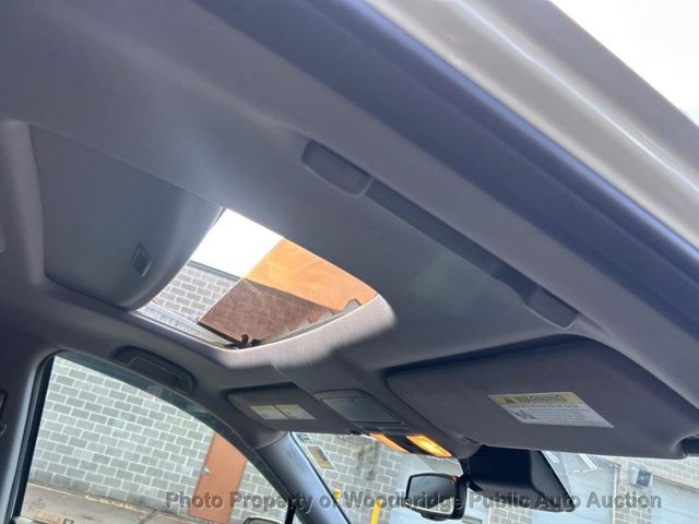 2017 Honda Pilot Touring AWD - 22945443 - 7