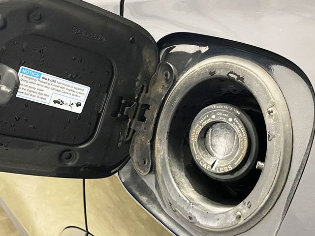 2017 Honda Pilot Touring AWD - 22948243 - 16