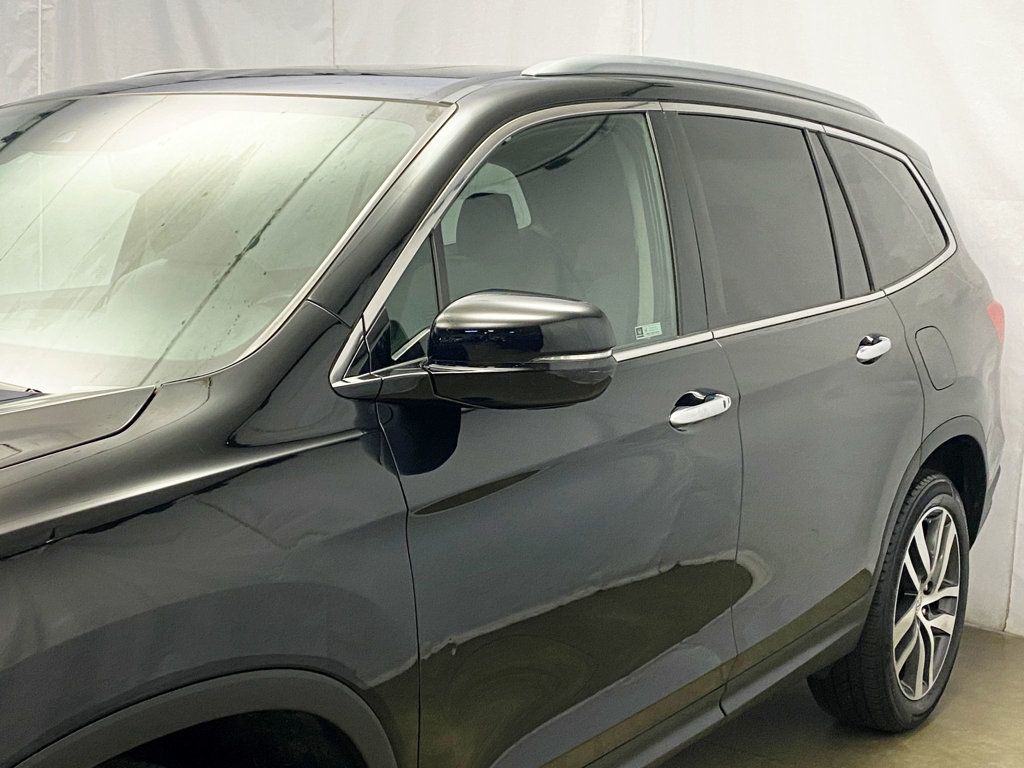 2017 Honda Pilot Touring AWD - 22948243 - 1