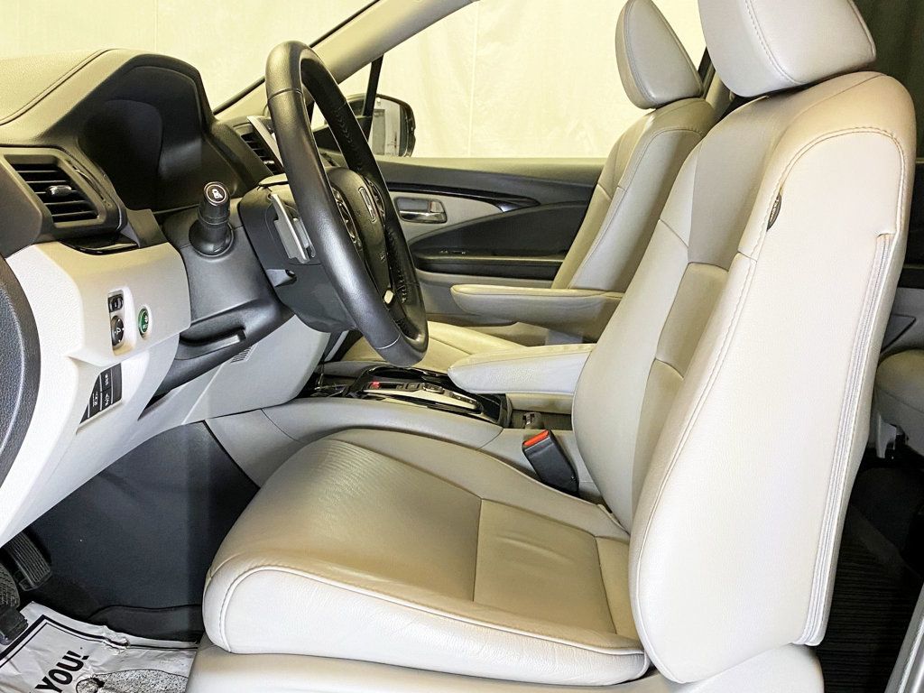 2017 Honda Pilot Touring AWD - 22948243 - 20