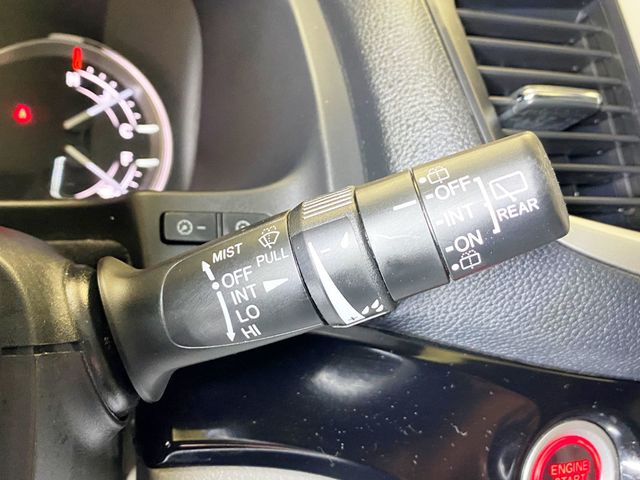 2017 Honda Pilot Touring AWD - 22948243 - 29