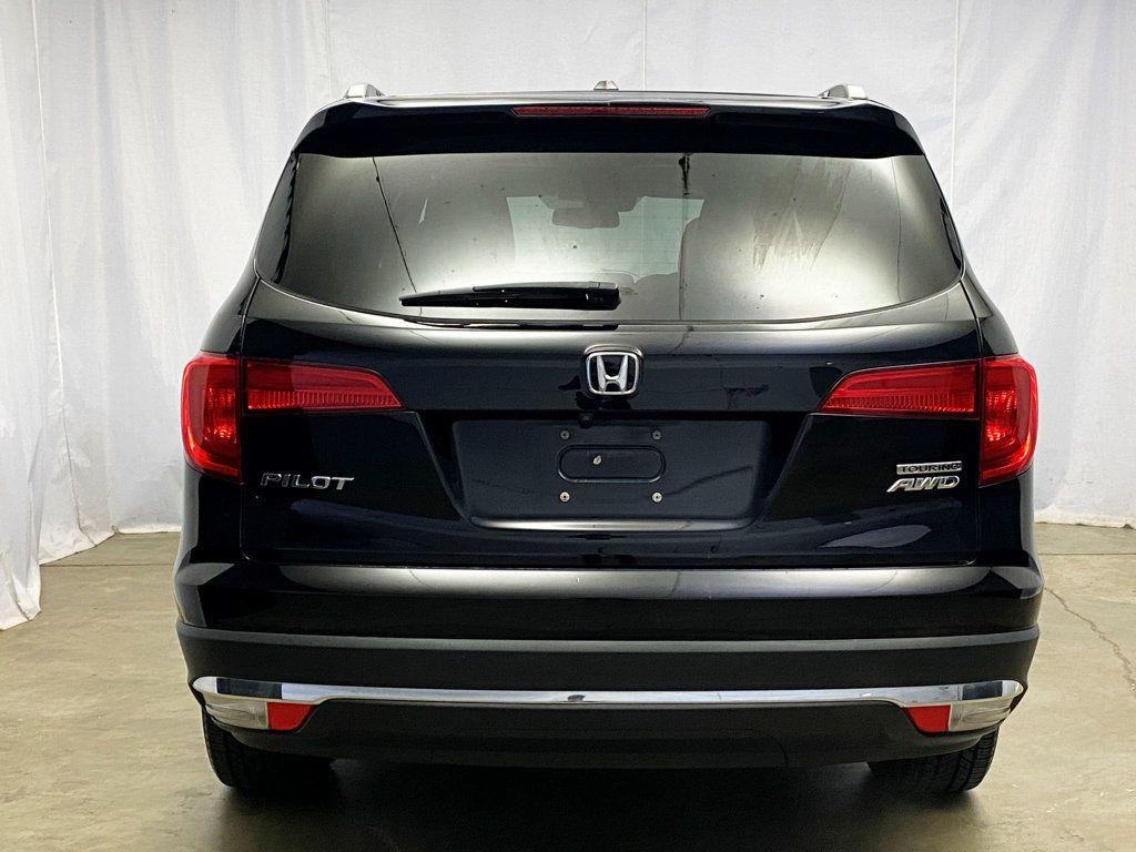 2017 Honda Pilot Touring AWD - 22948243 - 3