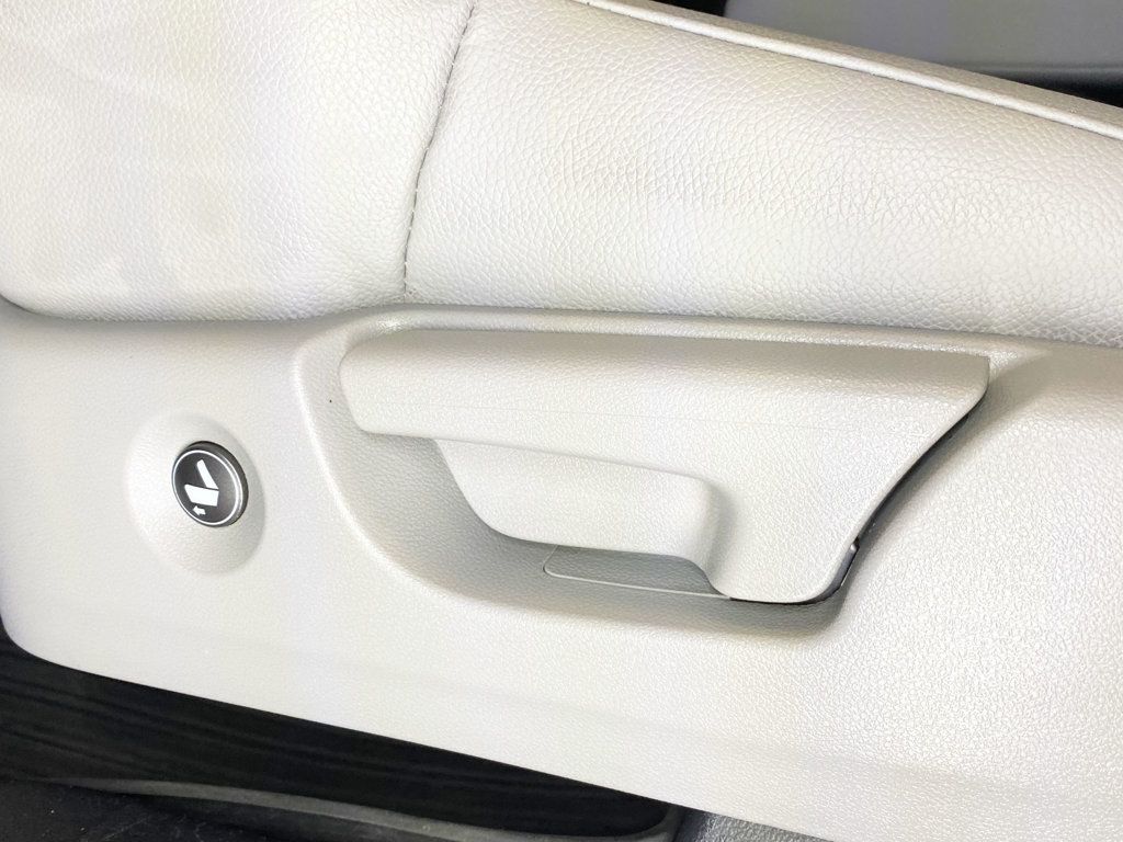 2017 Honda Pilot Touring AWD - 22948243 - 60