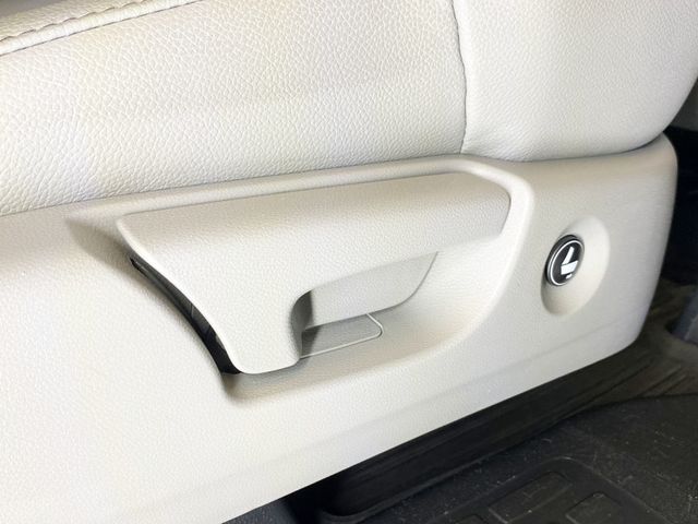 2017 Honda Pilot Touring AWD - 22948243 - 64