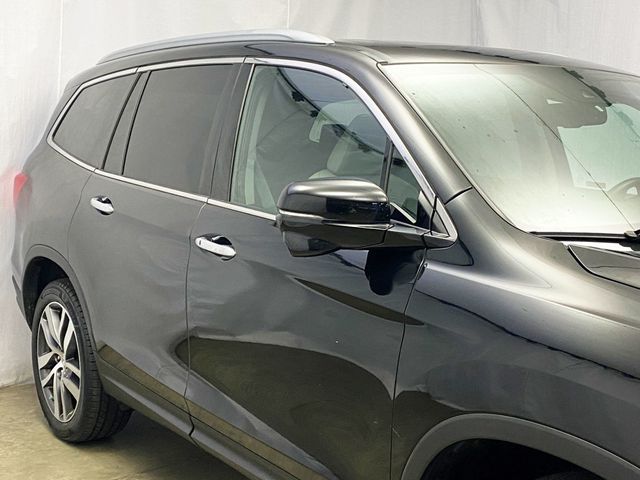 2017 Honda Pilot Touring AWD - 22948243 - 8