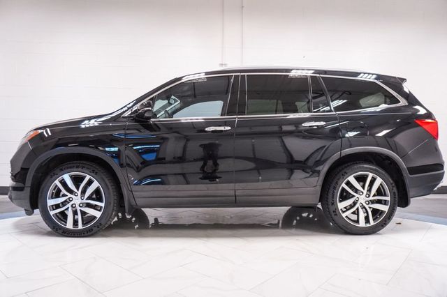 2017 Honda Pilot Touring AWD - 23078863 - 34
