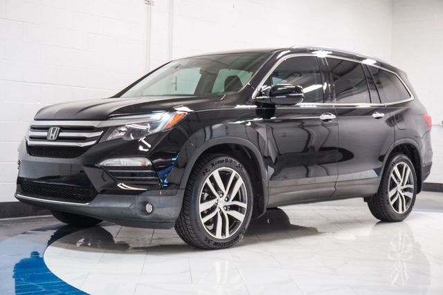 2017 Honda Pilot Touring AWD - 23078863 - 3