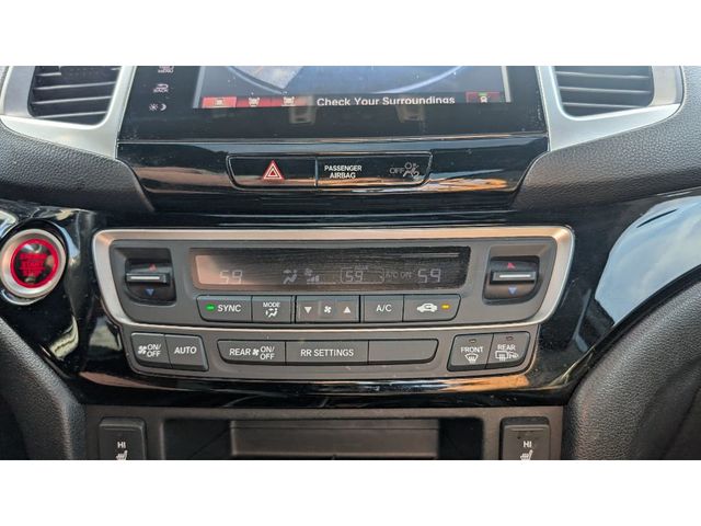 2017 Honda Ridgeline Black Edition 4x4 Crew Cab - 22935220 - 26