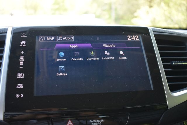 2017 Honda Ridgeline RTL-E 4x4 Crew Cab - 23011915 - 12