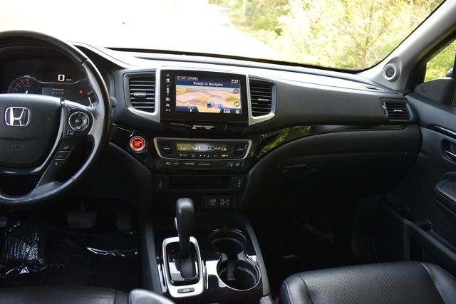 2017 Honda Ridgeline RTL-E 4x4 Crew Cab - 23011915 - 32