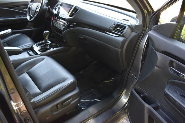 2017 Honda Ridgeline RTL-E 4x4 Crew Cab - 23011915 - 44