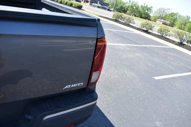 2017 Honda Ridgeline RTL-E 4x4 Crew Cab - 23011915 - 57