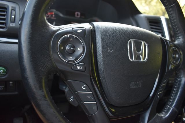 2017 Honda Ridgeline RTL-E 4x4 Crew Cab - 23011915 - 7