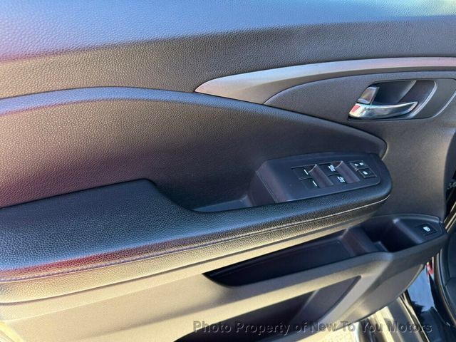 2017 Honda Ridgeline RTL-T 4x2 Crew Cab - 22988418 - 17