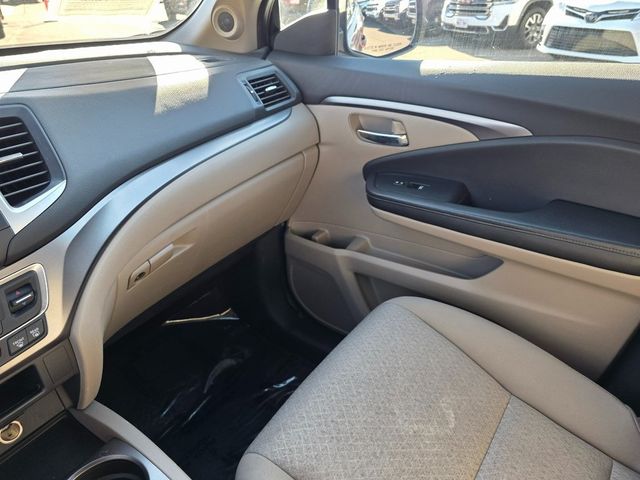 2017 Honda Ridgeline RTS 4x2 Crew Cab - 22951078 - 32