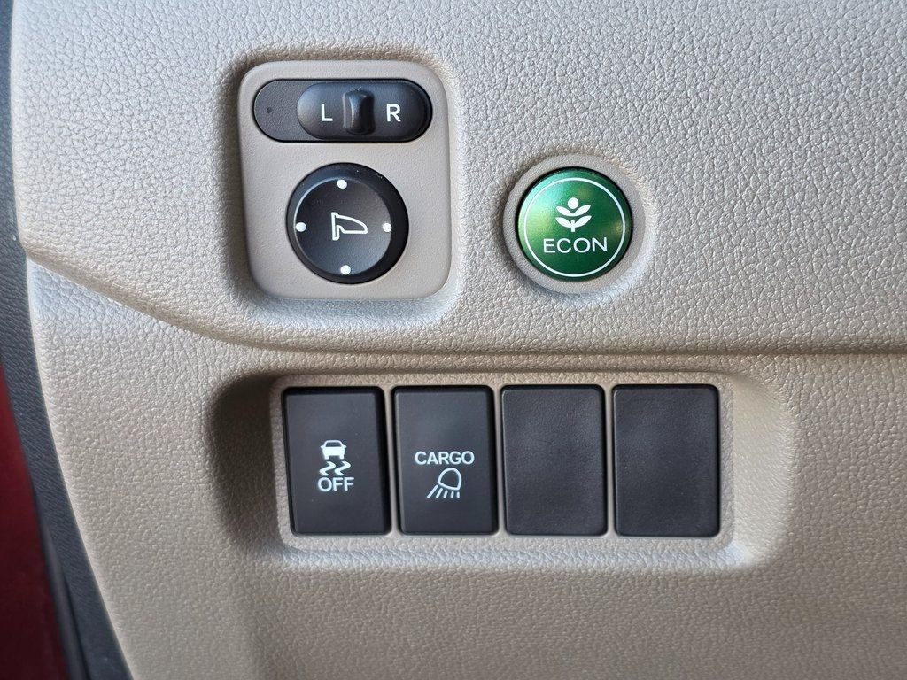 2017 Honda Ridgeline RTS 4x2 Crew Cab - 22951078 - 36