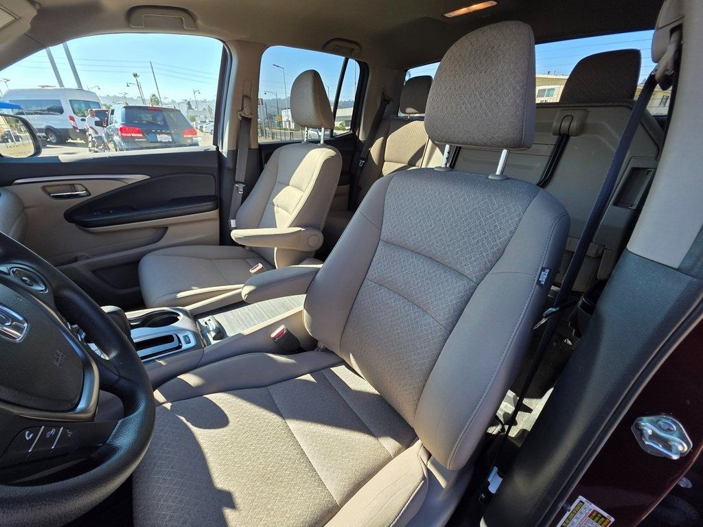 2017 Honda Ridgeline RTS 4x2 Crew Cab - 22951078 - 6