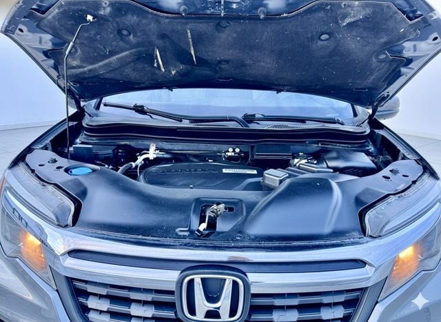 2017 Honda Ridgeline RTS 4x4 Crew Cab - 22973811 - 18