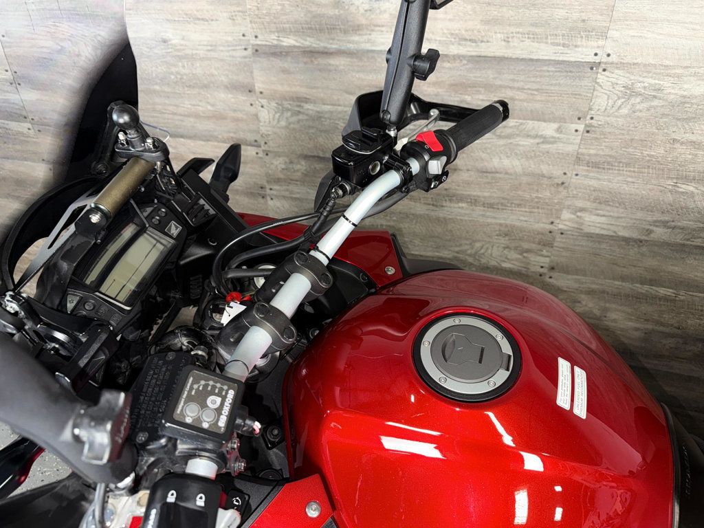 2017 Honda VFR1200X SUPER CLEAN! - 22904173 - 13