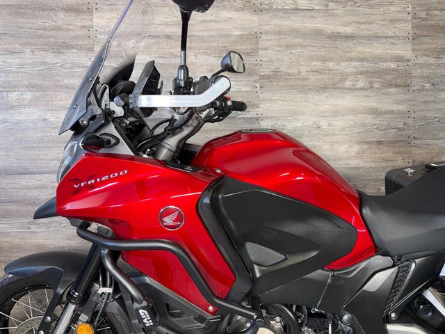 2017 Honda VFR1200X SUPER CLEAN! - 23002929 - 12