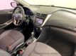 2017 Hyundai Accent SE Hatchback Automatic - 21337321 - 24